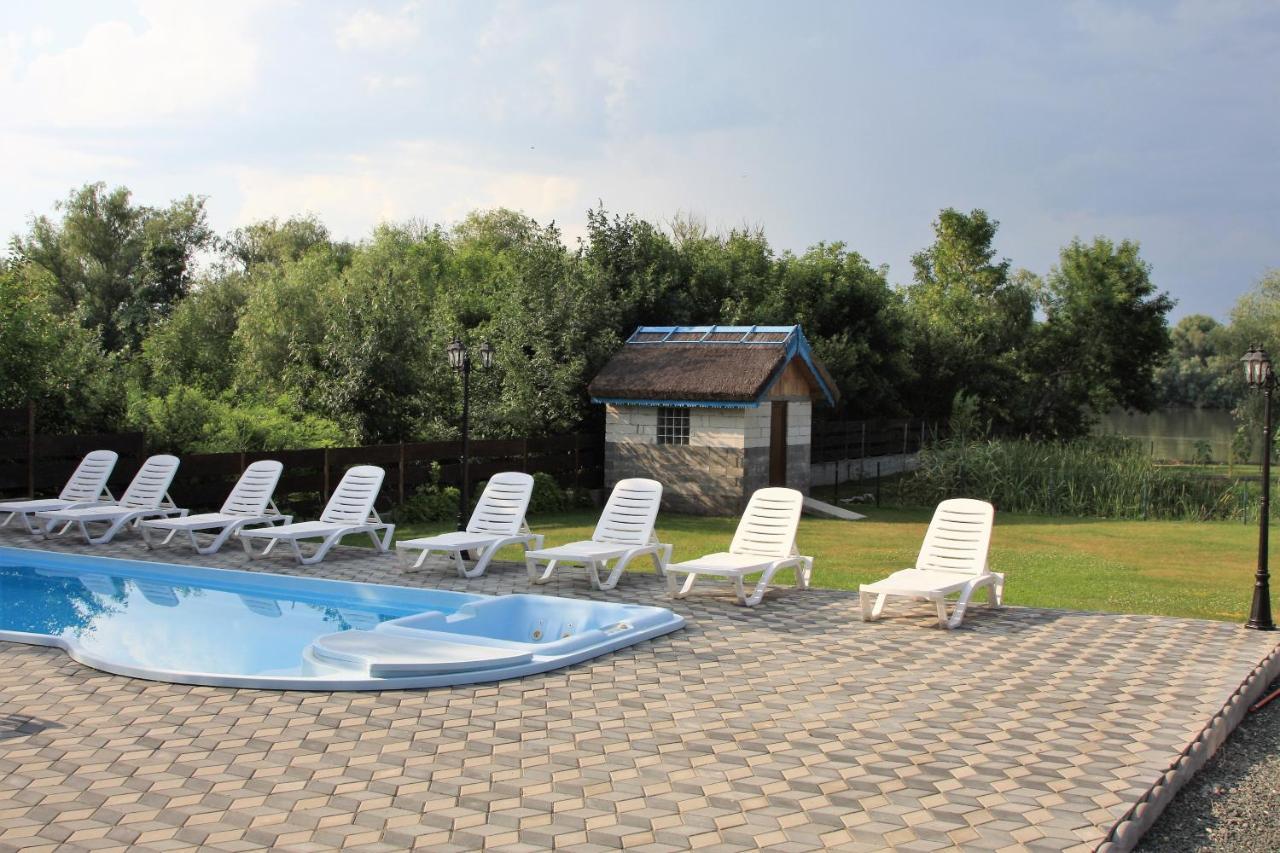 Camere De Inchiriat Baltenii De Sus ภายนอก รูปภาพ