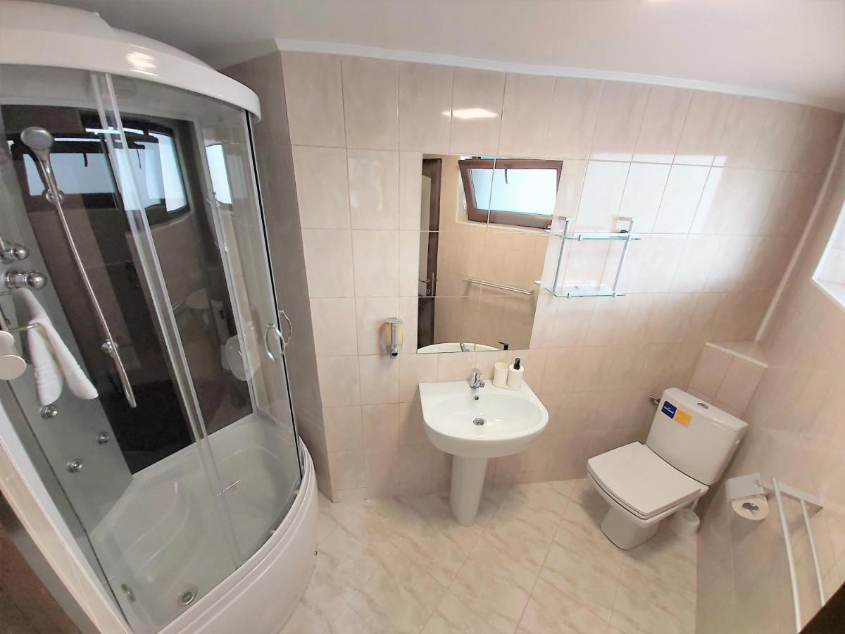 Camere De Inchiriat Baltenii De Sus ภายนอก รูปภาพ
