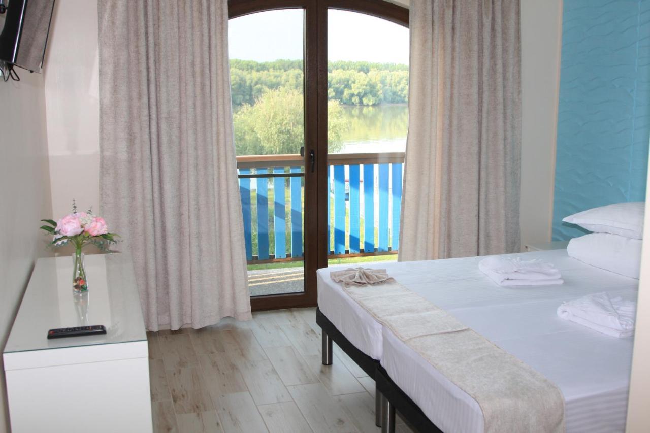 Camere De Inchiriat Baltenii De Sus ภายนอก รูปภาพ