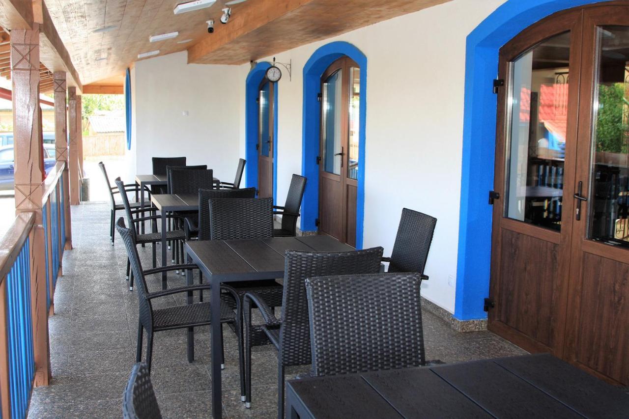 Camere De Inchiriat Baltenii De Sus ภายนอก รูปภาพ