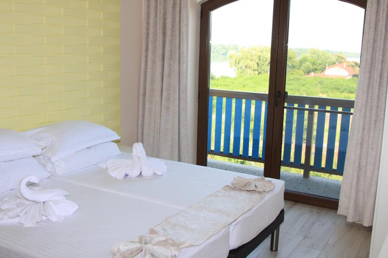 Camere De Inchiriat Baltenii De Sus ภายนอก รูปภาพ