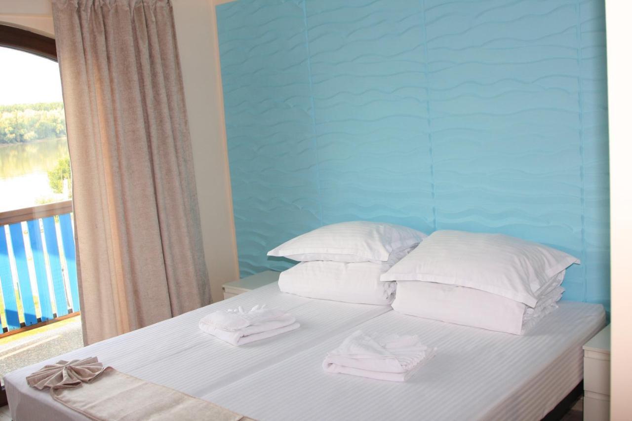 Camere De Inchiriat Baltenii De Sus ภายนอก รูปภาพ